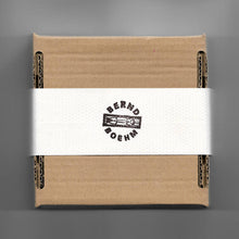 Load image into Gallery viewer, Bernd Boehm - Look Under This - ElMuelle1931