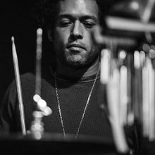 Load image into Gallery viewer, Makaya McCraven - Off The Record - ElMuelle1931