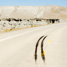 Load image into Gallery viewer, Nídia & Valentina - Estradas - ElMuelle1931