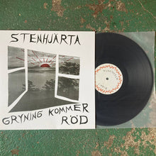 Load image into Gallery viewer, Stenhjärta - Gryning Kommer Röd - ElMuelle1931