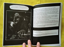 Load image into Gallery viewer, Manchas y Ruido Zine #11 - ElMuelle1931