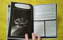 Load image into Gallery viewer, Manchas y Ruido Zine #11 - ElMuelle1931