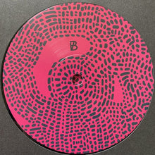 Load image into Gallery viewer, Razen - Robot Brujo - ElMuelle1931