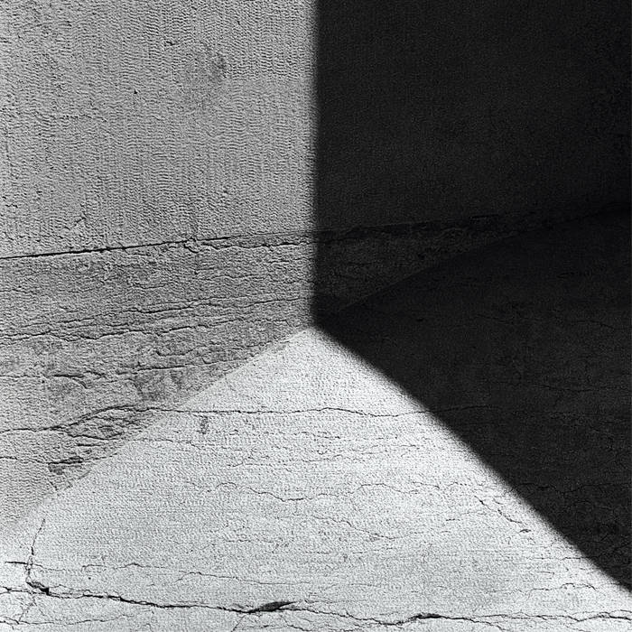Elton Vincent - We stood, barely as strangers, upright in our bodies - ElMuelle1931