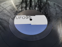 Load image into Gallery viewer, UFO95 – Backward Improvement - ElMuelle1931
