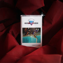 Load image into Gallery viewer, Walls &amp; Birds – Fitness Lady Wellness - ElMuelle1931
