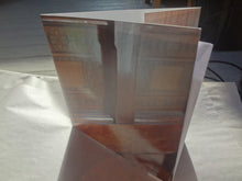 Load image into Gallery viewer, Annelies Monseré / Circle Bros - Split 7&quot; - ElMuelle1931
