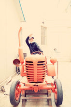 Load image into Gallery viewer, Deng Boyu 邓博宇 - Tractor Academy 拖拉机学院 - ElMuelle1931
