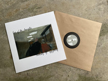 Load image into Gallery viewer, Eyes of the Amaryllis - Perceptible to Everyone - ElMuelle1931
