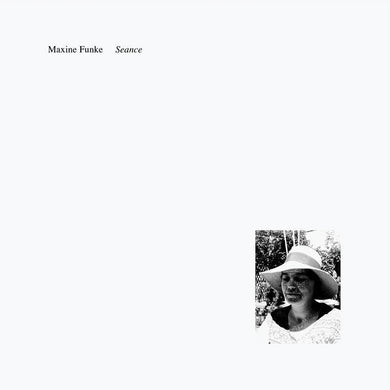 Maxine Funke - Seance - ElMuelle1931